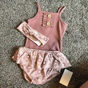 Two piece with bow‎